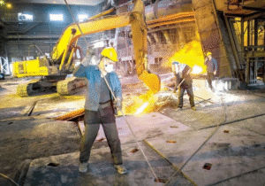 ۵۰۰ هزار شکایت کارگری در سال؛ وزارت کار بهدنبال احیای فرهنگ گفتوگو و سازش در محیطهای کاری