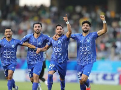 بازگشت استقلال به صدر با سه گل مقابل آلومینیوم