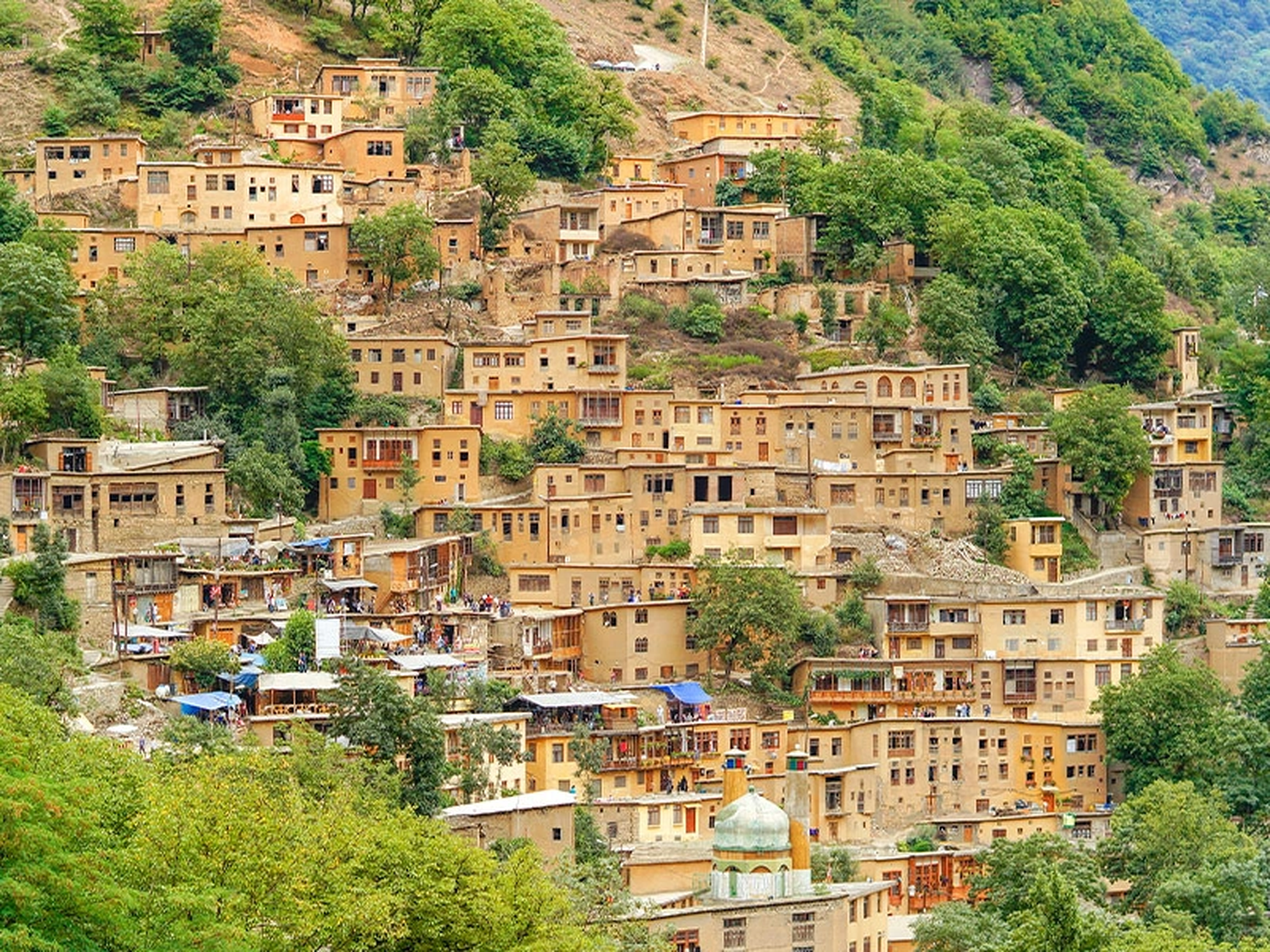 میراث مردمان زنده ایران