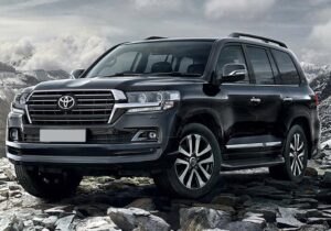 مرسدس لوکس، تویوتا سلطنتی و تسلای ارزان؛ آینده خودروهای جهان چگونه شکل میگیرد؟