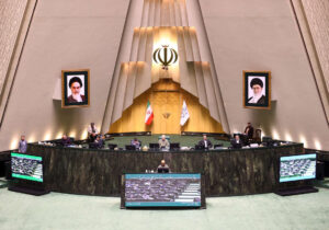 محکومیت قضایی دو نماینده مجلس؛ از حبس تعلیقی تا منع فعالیت رسانهای