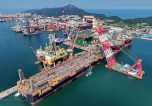 آغاز جنگ تعرفههای دریایی میان چین و آمریکا