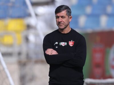 کریم باقری سرمربی موقت پرسپولیس در دیدار با تراکتور؛ اوسمار ویهدر راه تهران