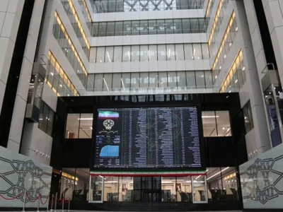 بازار قرمز در سایه خروج پول حقیقی؛سقوط ۳۷ هزار واحدی شاخص کل بورس