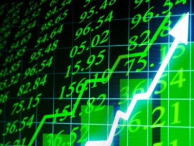 بورس سبزپوش شد؛ شاخص کل با جهش ۵۳ هزار واحدی از مرز ۳.۲ میلیون گذشت