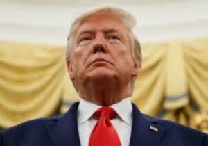 ترامپ: من شخصاً مسئول حمله اسرائیل به ایران بودم