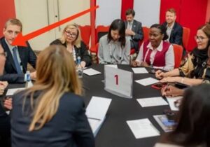 تصویر حذفشده از ایزو؛ فارس از دیدار معاون استاندارد با مقام اسرائیلی خبر داد