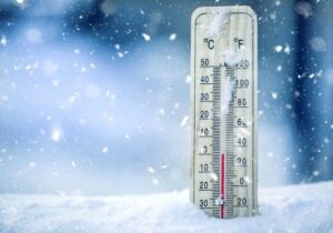 یخبندان در ۲۵ شهر کشور