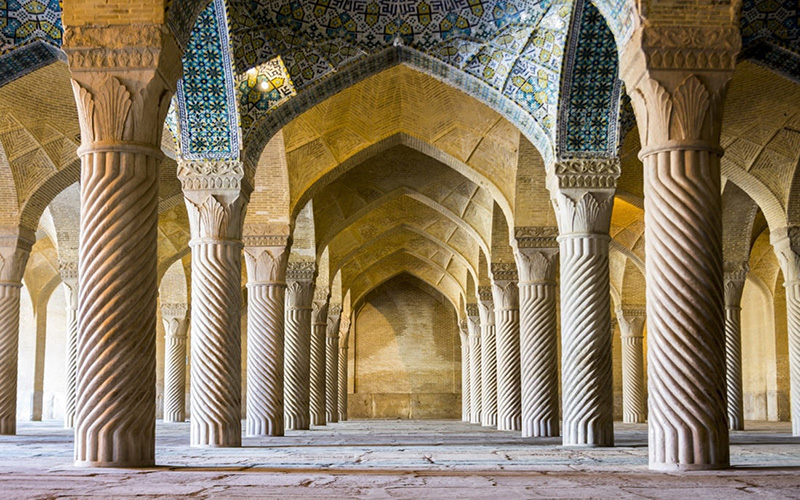 توقف حفاری در مجاورت مسجد وکیل؛ زنگ خطر جدید برای بافت تاریخی شیراز