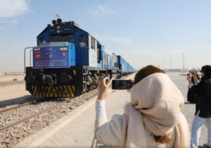 ورود نخستین قطار روسی به بندر خشک آپرین؛ آغاز مسیر منظم شمال_جنوب