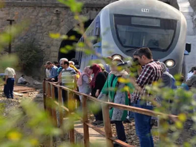 ورود دومین قطار گردشگری«مثلث طلایی ایران»به قلب تاریخ و فرهنگ