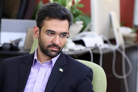 آذری جهرمی: عاملان رشد تورم و نرخ ارز، در پی ریاست بانک مرکزی هستند