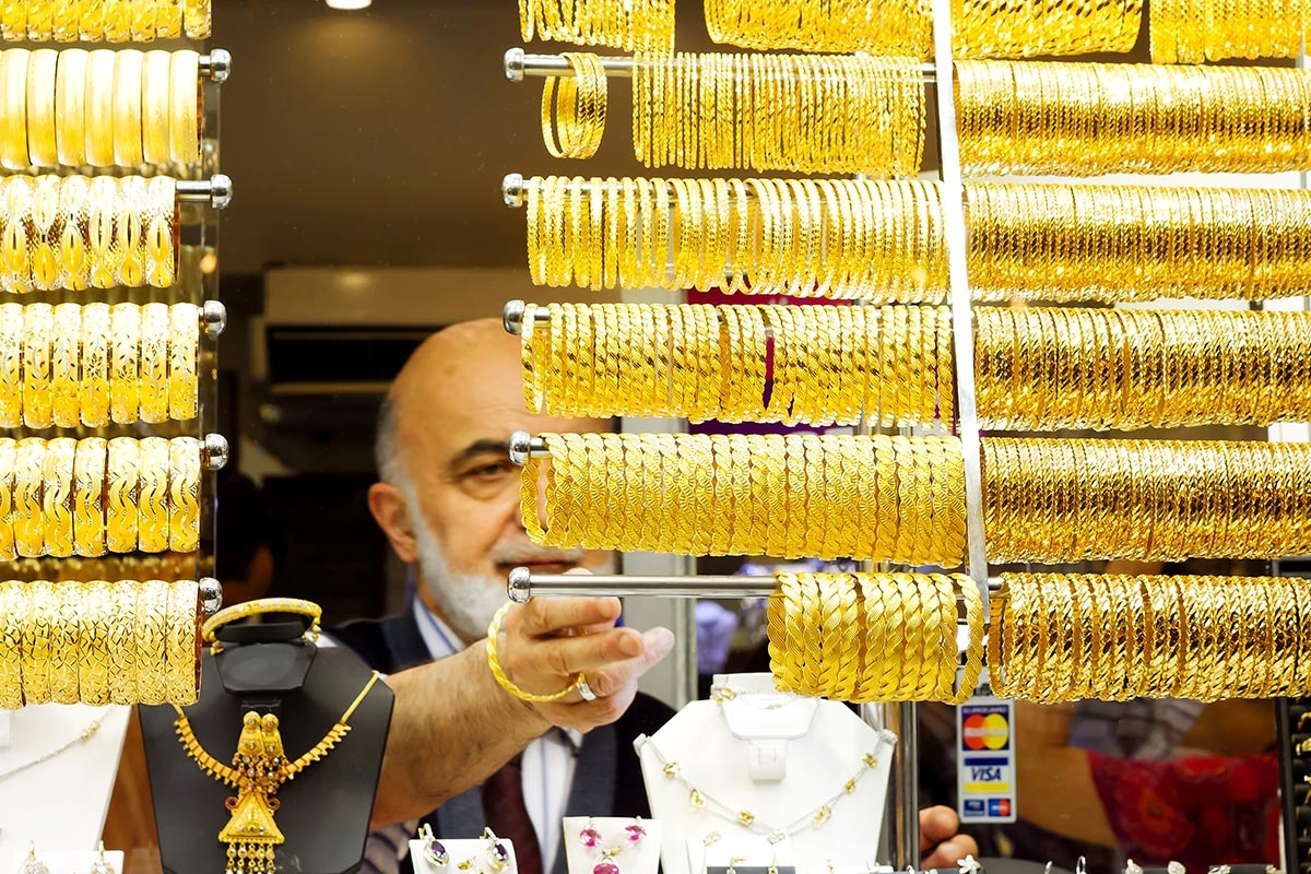 حساب بانکی اصناف طلا همچنان مسدود است!