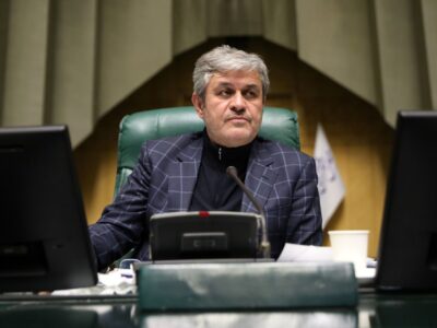 تاجگردون: بودجه ۱۴۰۵ انقباضی و سختگیرانه است