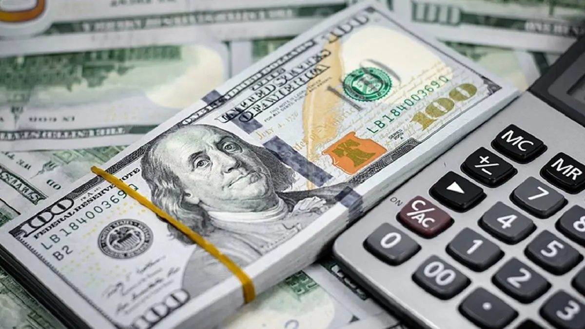 بانک مرکزی مکلف به تثبیت بازار ارز و تأمین ارز واردکنندگان خرد شد