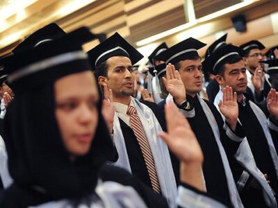 تحصیل ۲۸۵ دانشجوی خارجی در شیراز؛ رشد آموزش بینالملل در علوم پزشکی