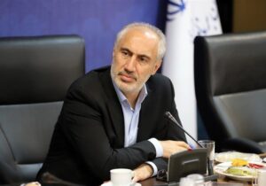 پورمحمدی: همه معلمان و ۷۰ درصد کارمندان سال آینده از مالیات بر حقوق معاف میشوند