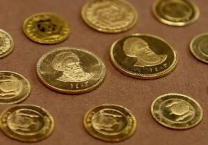 رئیس اتحادیه طلا: حدود ۲۰ درصد سکههای بازار تقلبی است