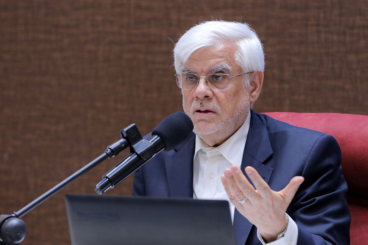 انتقاد عارف از دخالت‌های غیرتخصصی در بهداشت و درمان
