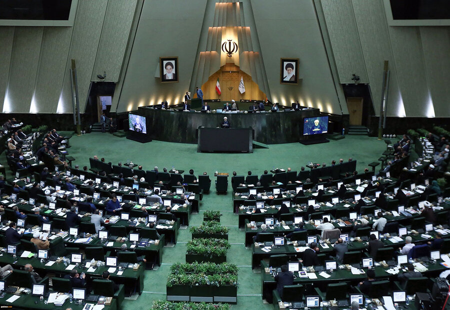 خلاصه اخبار ۱۲ آذر مجلس؛ حذف زندان برای مهریه بالای ۱۴ سکه و انتقاد از ساخت طنز