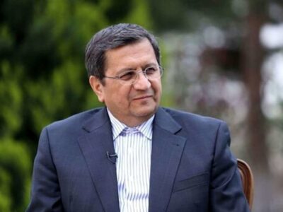 اولین پیام همتی از میرداماد؛ ثبات اقتصادی اولویت بانک مرکزی