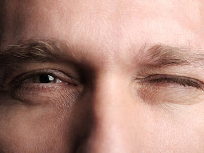 پلک زدن کمتر، نشانه تمرکز بالاتر: یافته جدید دانشمندان کانادایی