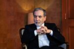 عراقچی: تردد امن در تنگه هرمز برای دو هفته با هماهنگی ایران امکانپذیر است